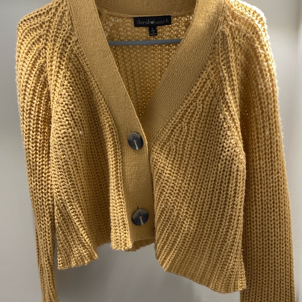 Knitted long sleeve
